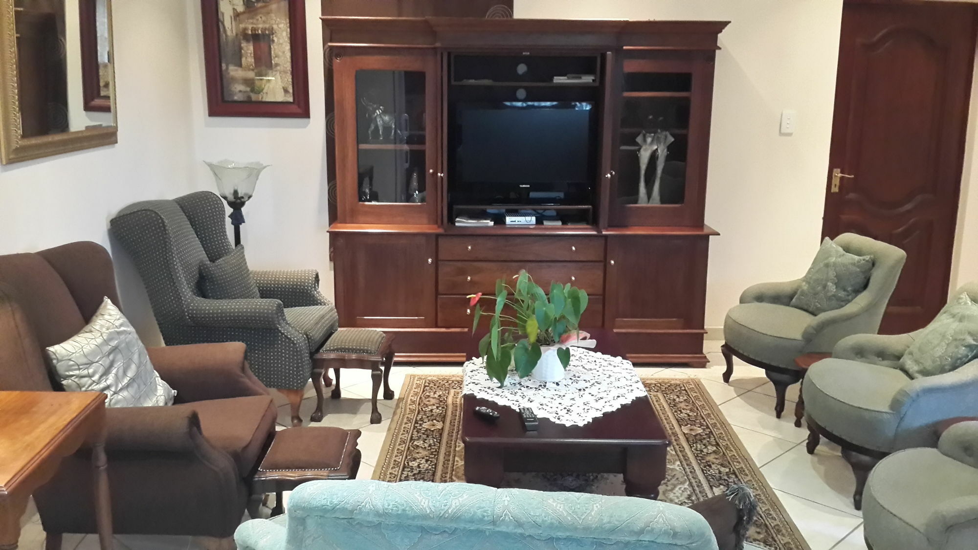 Magaliqua Guest House Noordheuwel Luaran gambar